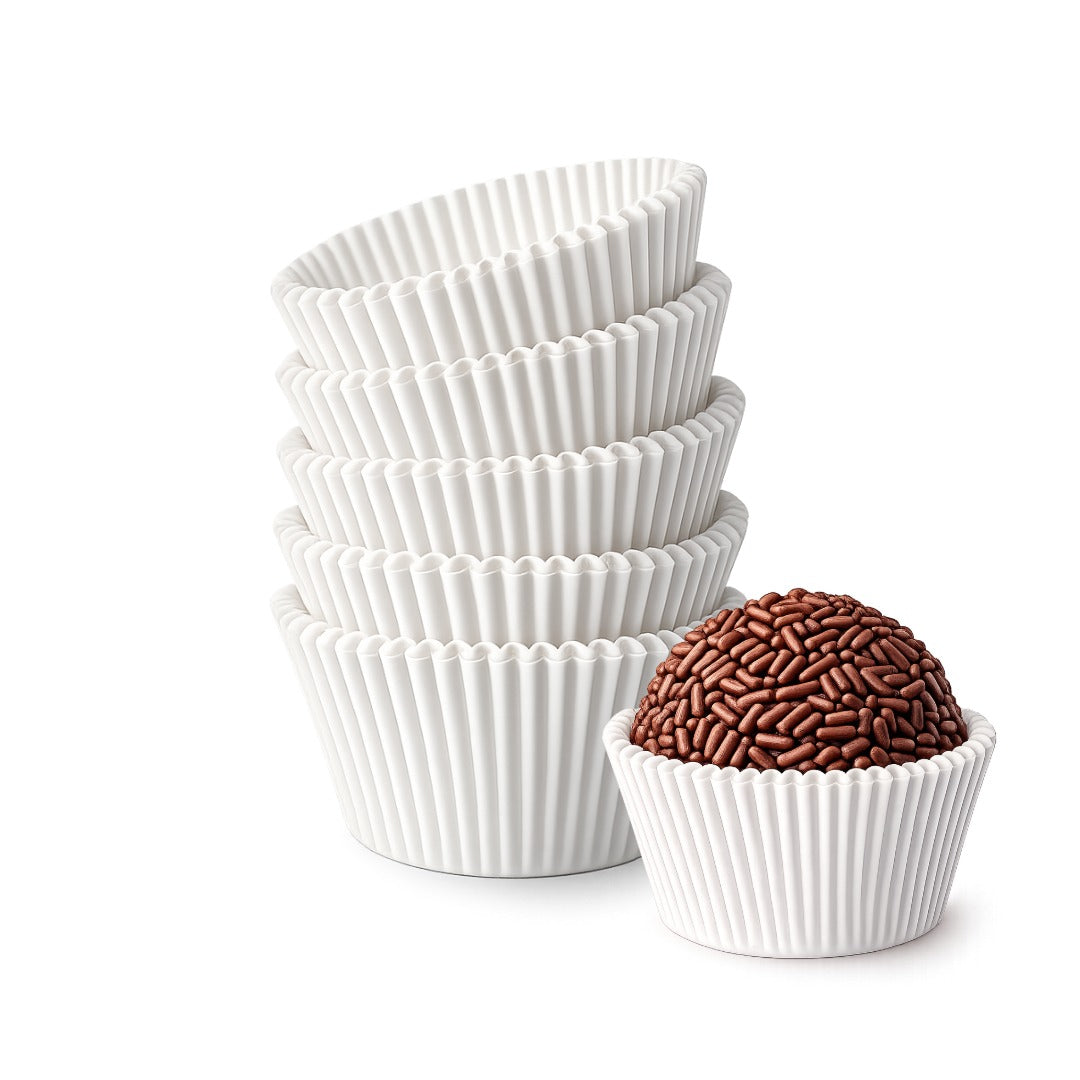 Premium Greaseproof Paper Candy Cups for Brigadeiros – White