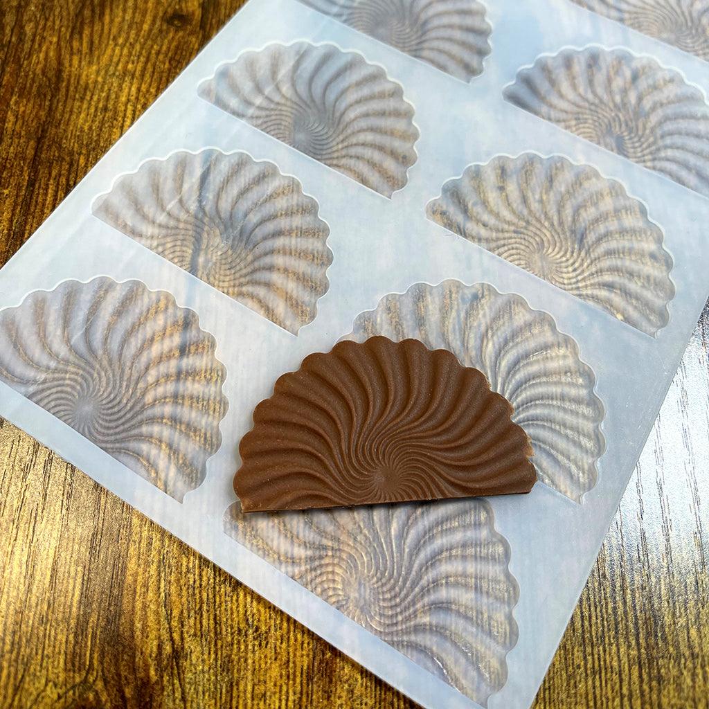 Chocolate Decor Silicone Mold - Spiral Wave - ViaCheff.com
