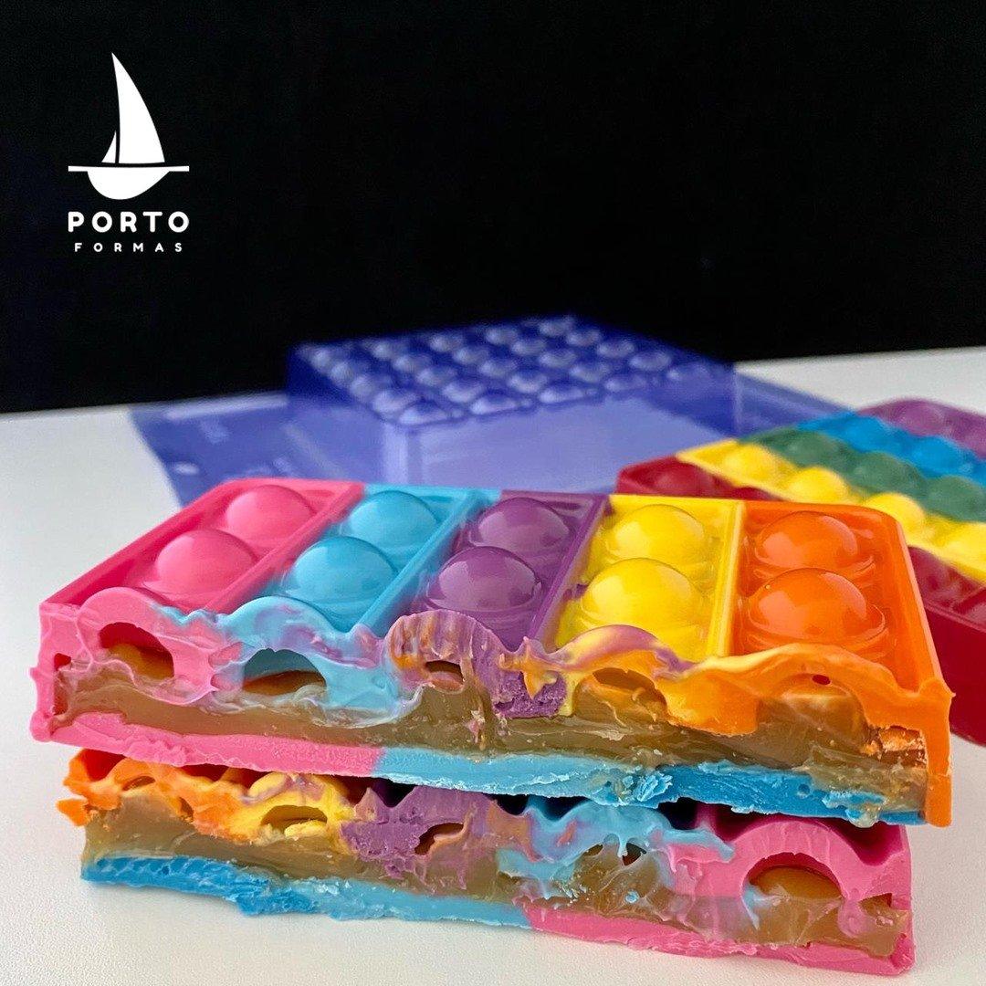 Pop It Fidget Square 3-Part Chocolate Mold (Porto Formas) - ViaCheff.com