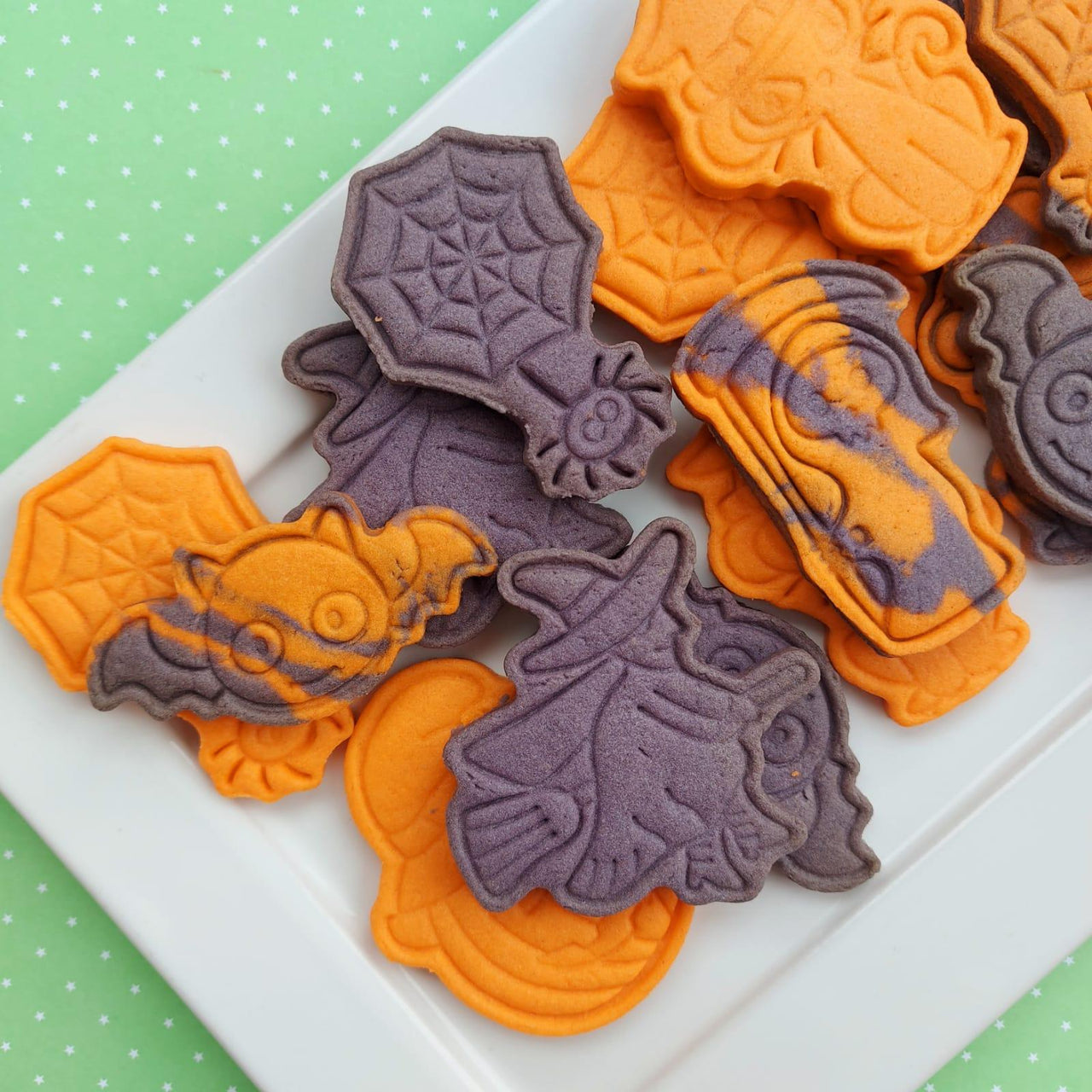 Spooky Halloween Cookie Cutters - Set of 6 - ViaCheff.com